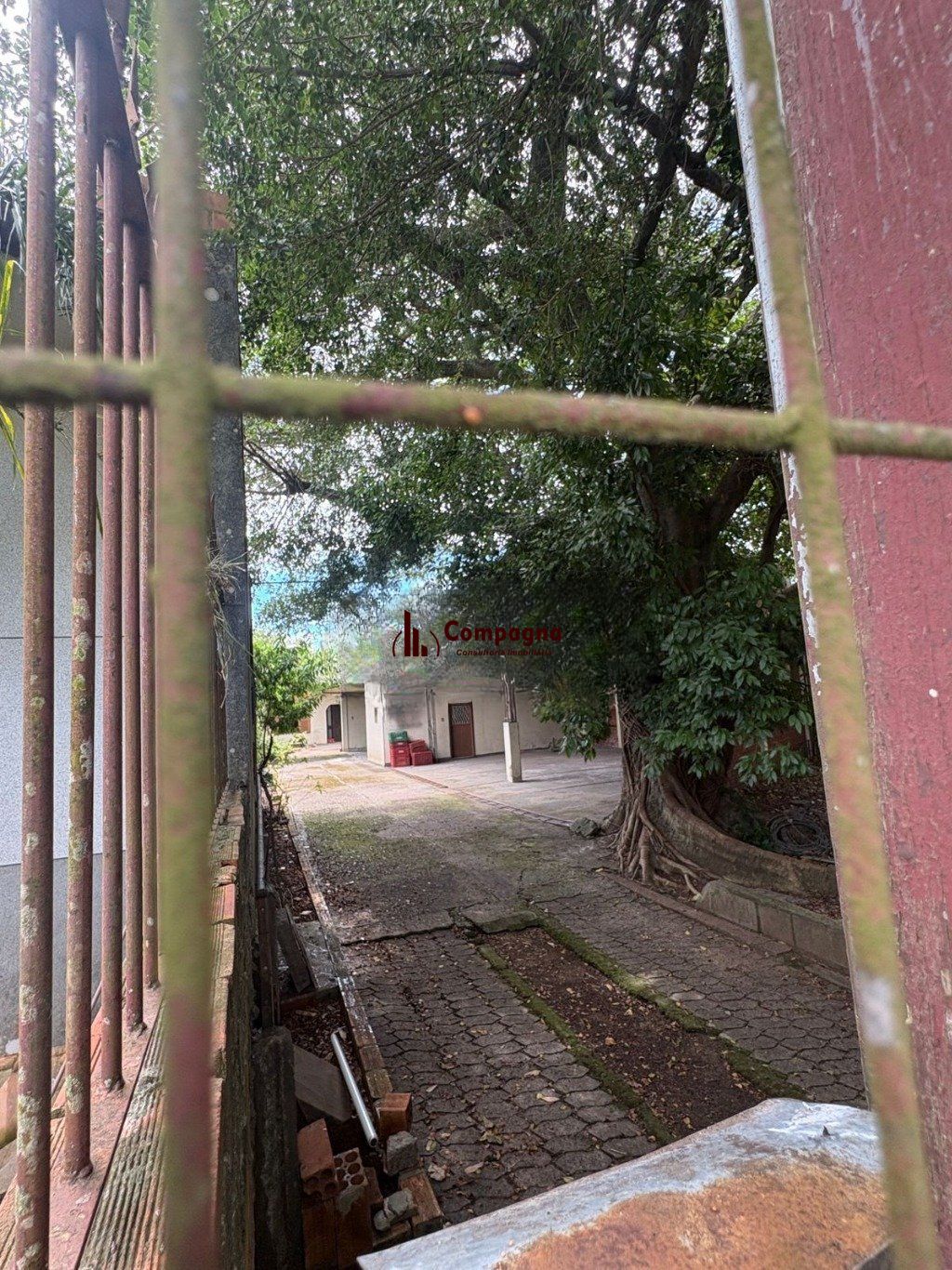 Casa de 3 quartos e 5 vagas de garagem em Canoas. — foto 5