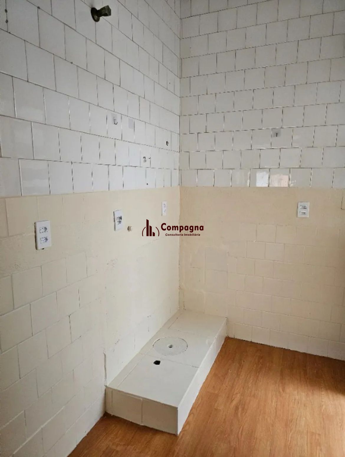 APARTAMENTO, 2 DORMITÓRIOS NO BAIRRO AZENHA EM PORTO ALEGRE PARA COMPRAR — foto 4