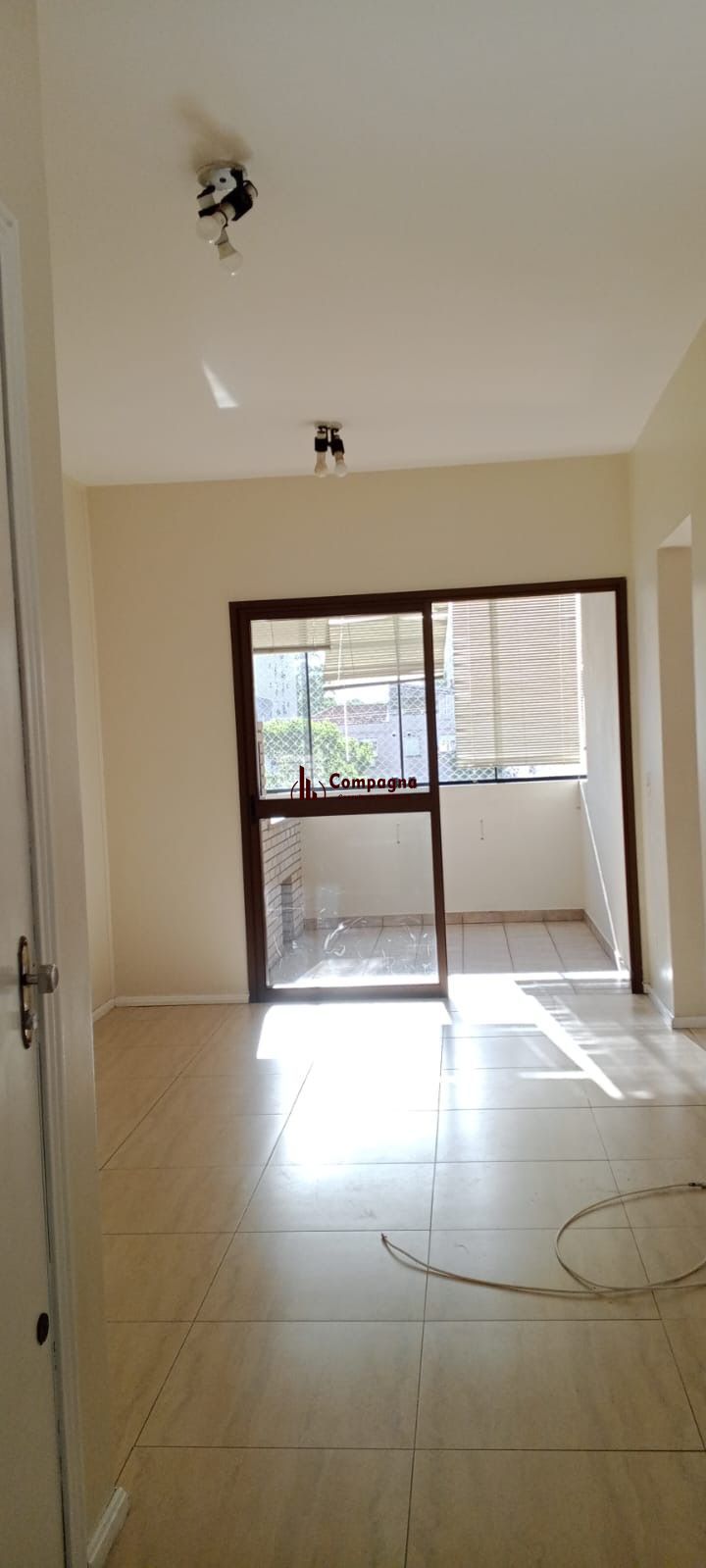 Apartamento com 2 Quartos e 2 banheiros vaga coberta à Venda, 63 m² R$ 379.000
