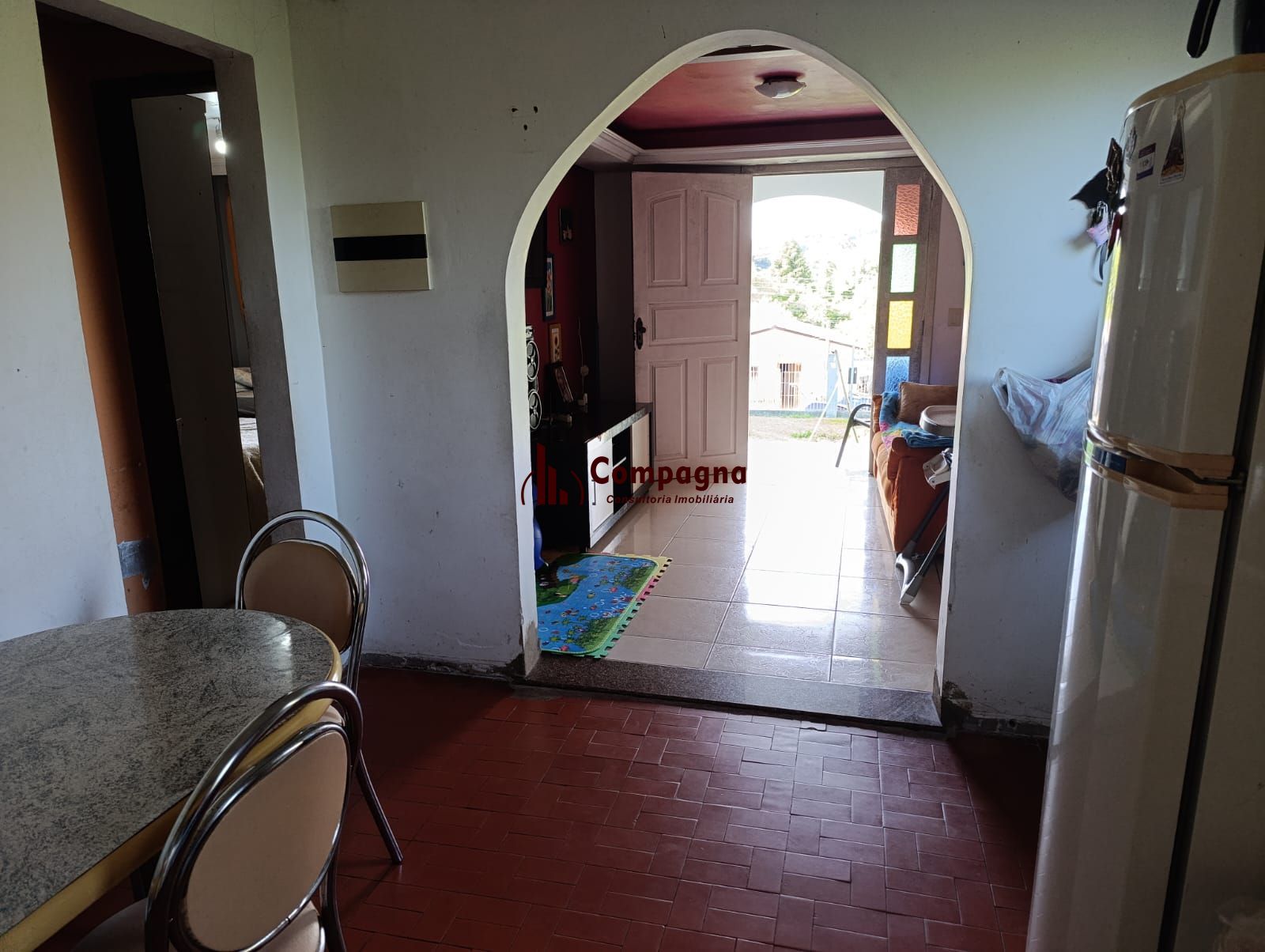 Casa de 2 quartos , pátio, 1 vaga no bairro Lomba do Pinheiro — foto 5