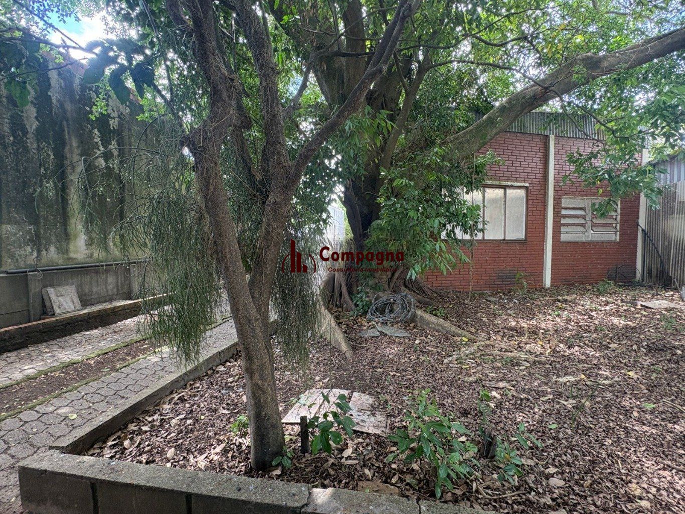 Casa de 3 quartos e 5 vagas de garagem em Canoas. — foto 4