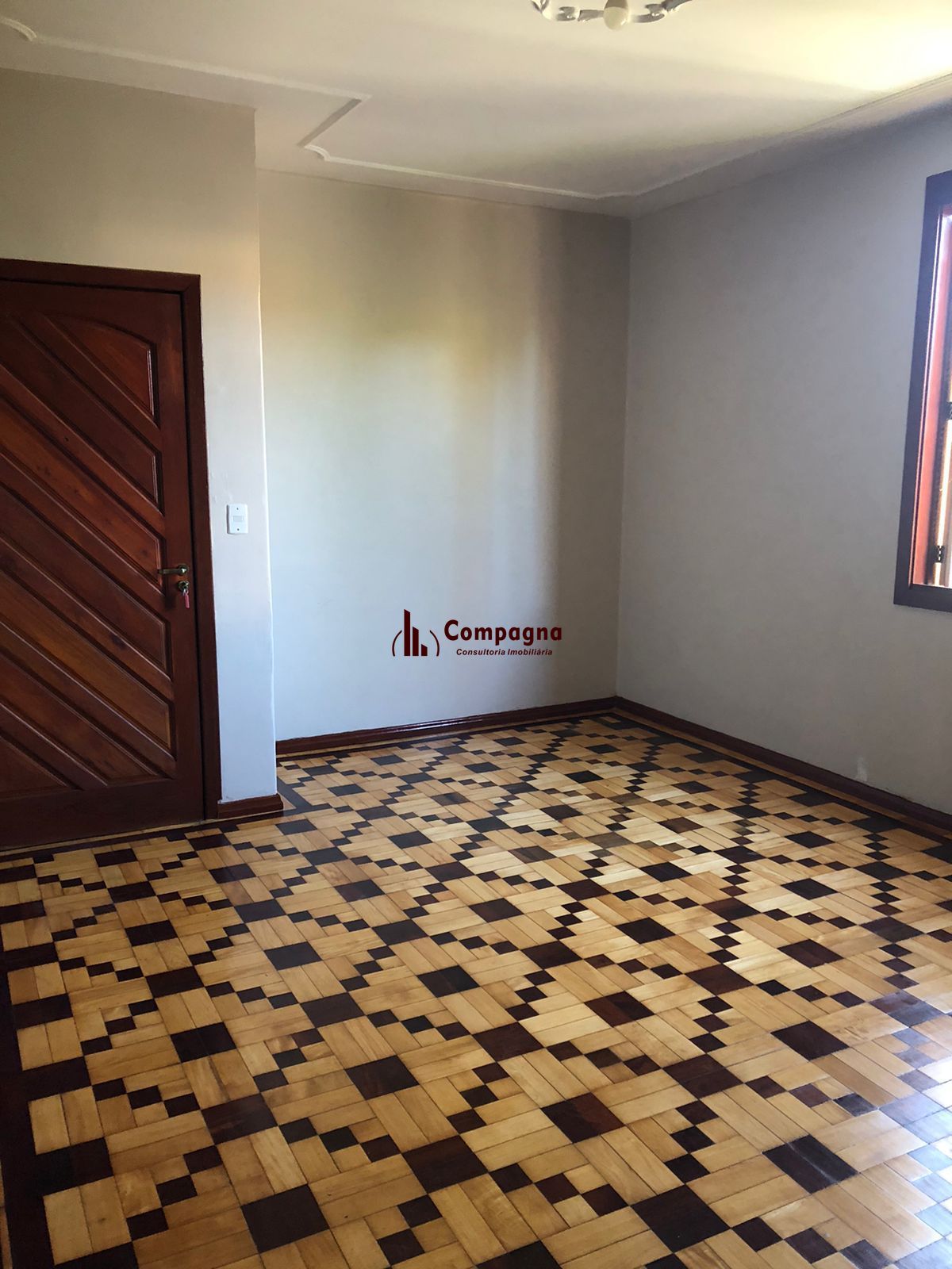 Apartamento 2 Dormitórios Reformado no São João – Av. Pátria — foto 2
