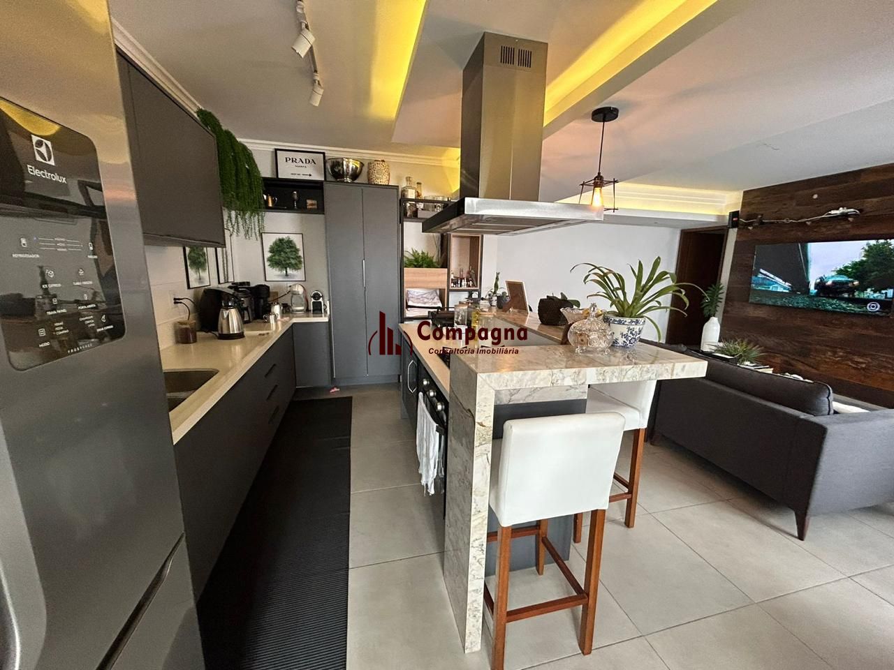 Apartamento Reformado 3 Dorm 1 Suíte, Elevador e 2 Vagas em Novo Hamburgo — foto 3