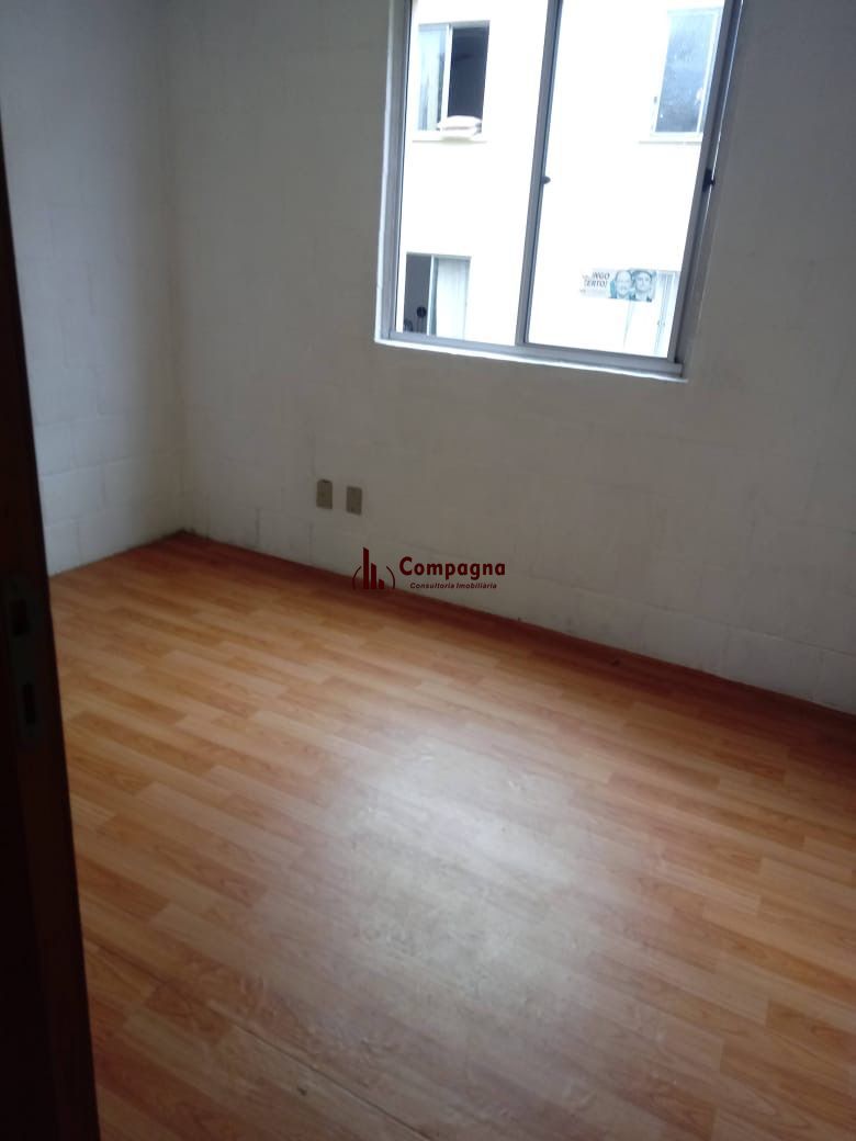 Apartamento com 2 dormitórios 1 vaga garagem no Bairro Vila Nova