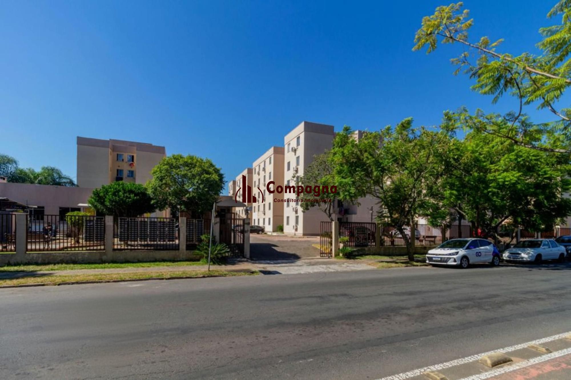 Apartamento com 2 quartos, vaga e salão de festa no bairro Passo das Pedras.