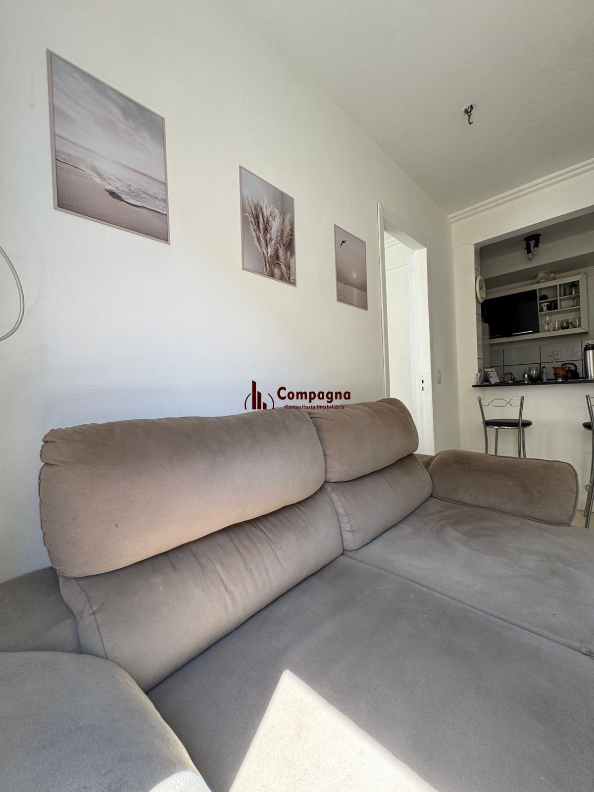 Apartamento 1 dormitório Semi mobiliado Bairro Jardim Leopoldina Porto Alegre — foto 3
