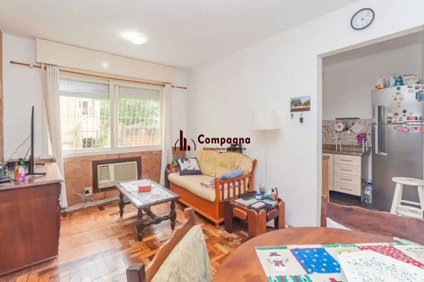 Apartamento com 2 quartos e 58m² à venda em Passo da Areia, Porto Alegre. — foto 2