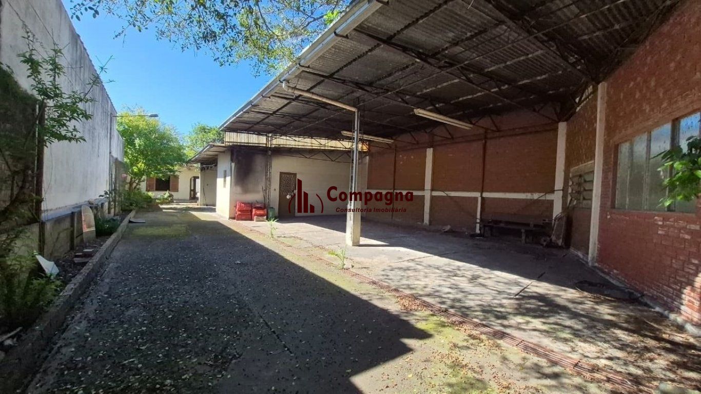 Casa de 3 quartos e 5 vagas de garagem em Canoas. — foto 3