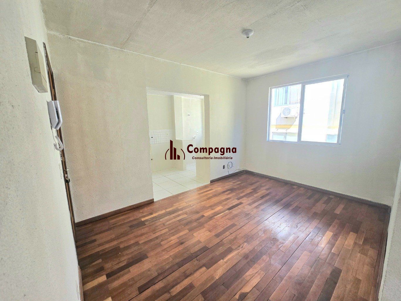 Apartamento  de 2 dormitórios e 1 vaga de garagem em Canoas.