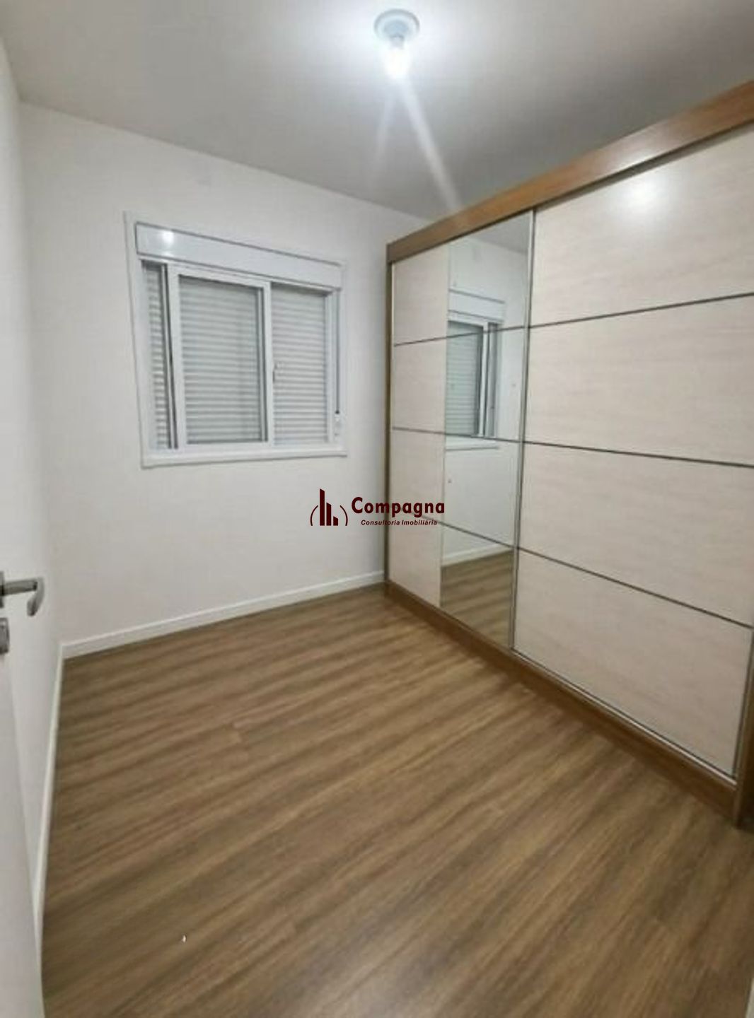 Apartamento de 2 dormitórios, piscina e 1 vaga de garagem em Canoas. — foto 4