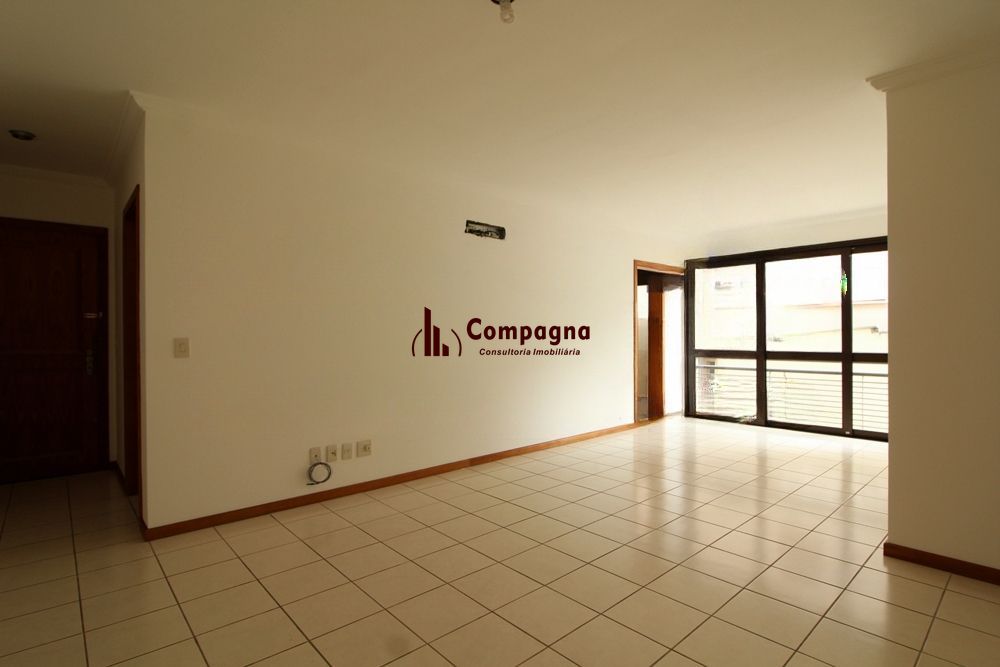 Apartamento com 2 quartos, 1 suíte e 1 vaga e elevador no Bairro Bom Fim. — foto 3