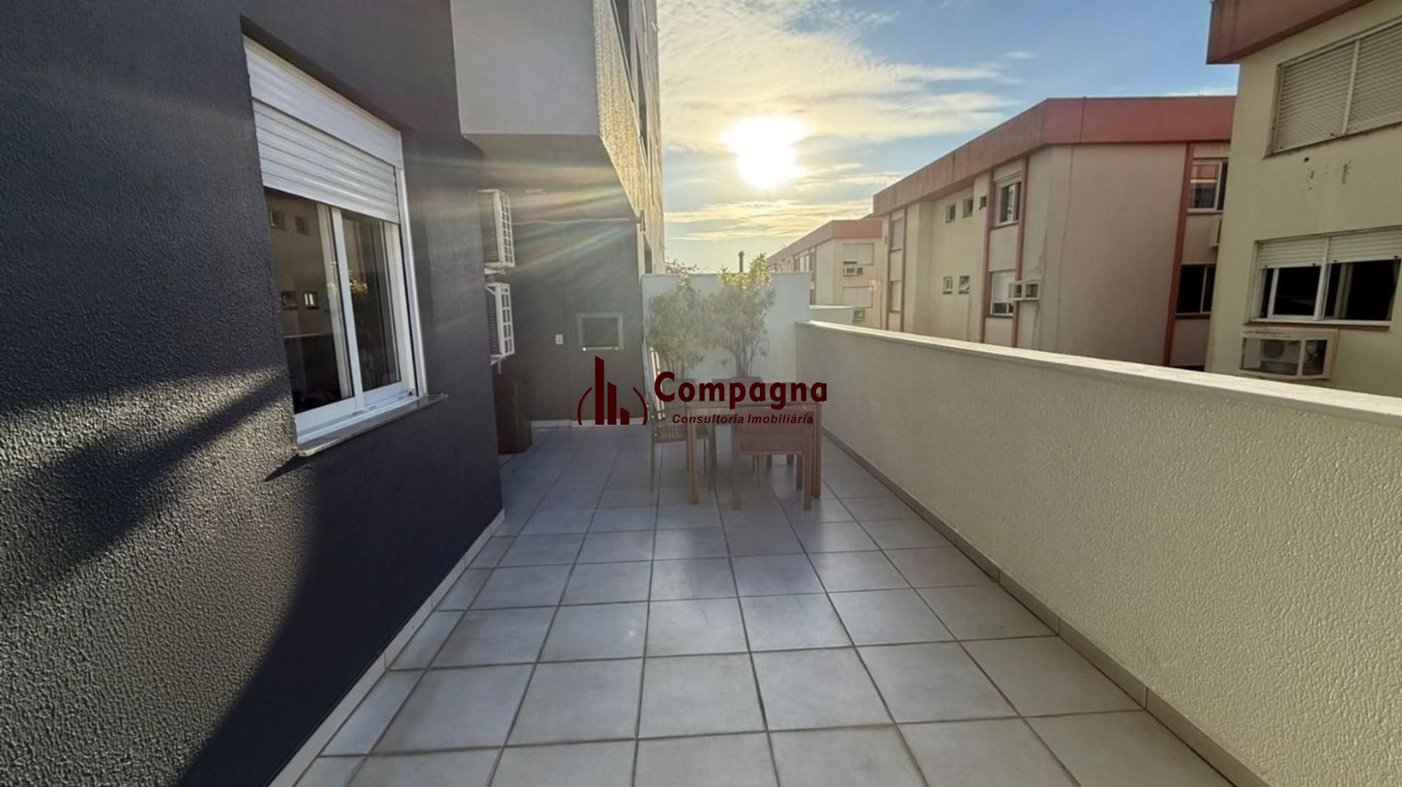 Apartamento de 2 dormitórios, elevador e 1 vaga de garagem em Canoas. — foto 5