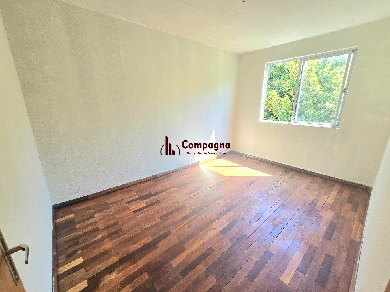 Apartamento  de 2 dormitórios e 1 vaga de garagem em Canoas. — foto 5