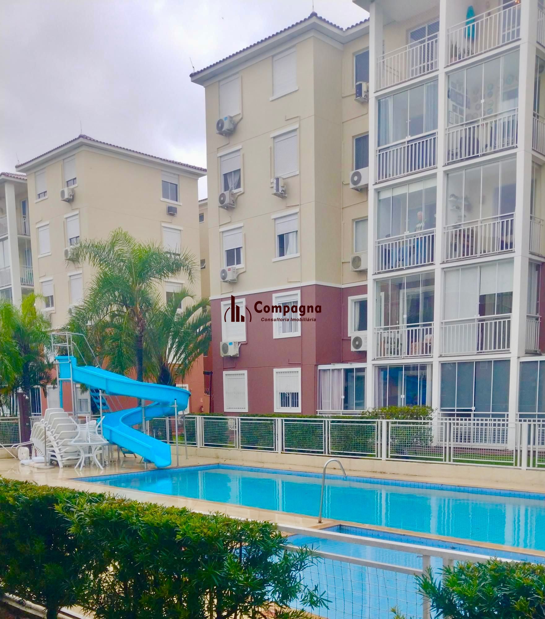 Apartamento com 67m², 3 dormitórios com vaga de garagem no bairro Morro Santana