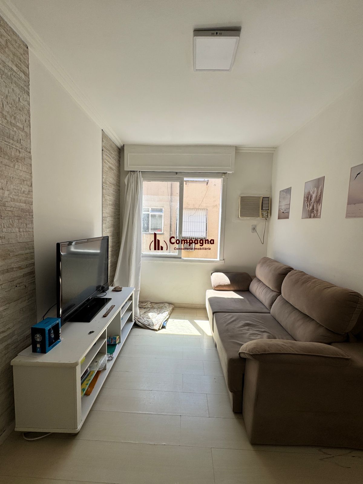 Apartamento 1 dormitório Semi mobiliado Bairro Jardim Leopoldina Porto Alegre — foto 2