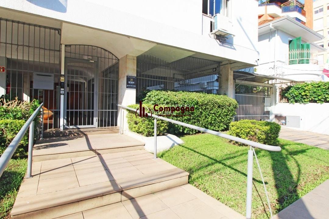 Apartamento com 03 dormitórios e vaga de garagem — foto 2
