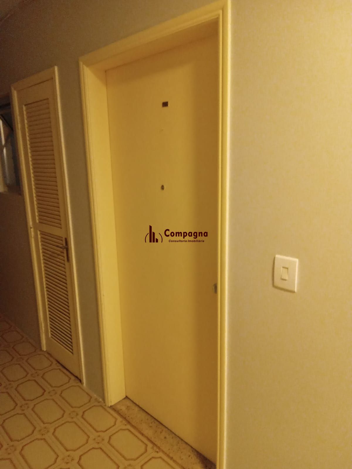 Apartamento 01 dormitório térreo sem garagem e elevador — foto 2