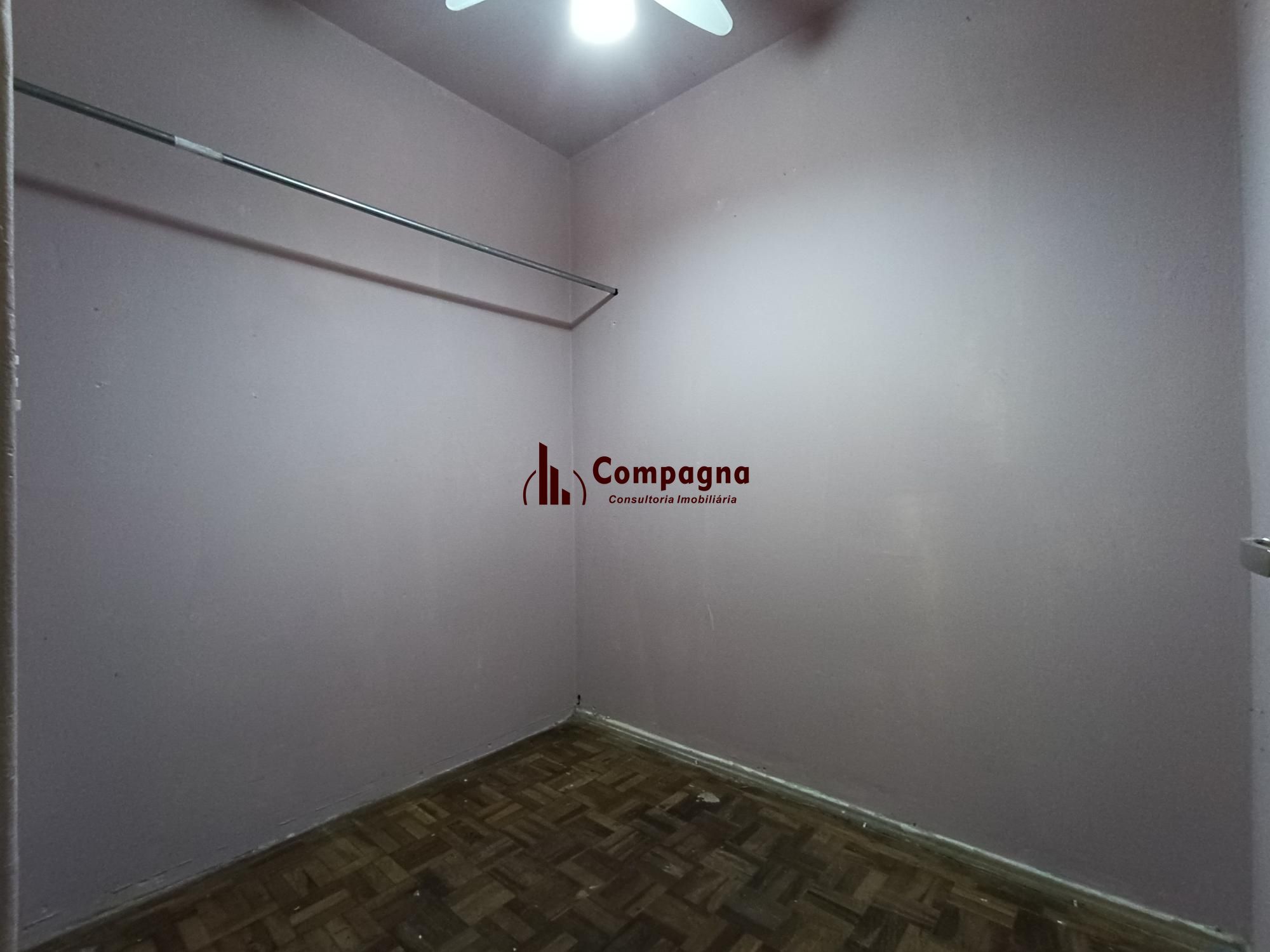 Apartamento com 01 dormitório com garagem — foto 5