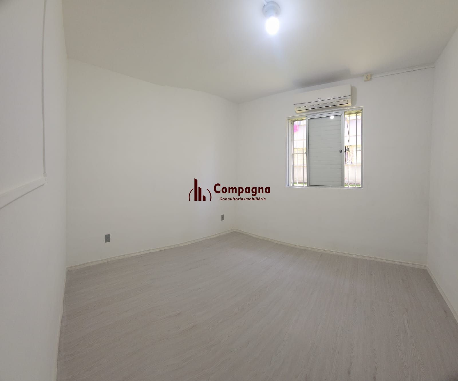Apartamento com 02 dormitórios com 01 vaga de estacionamento rotativo — foto 2
