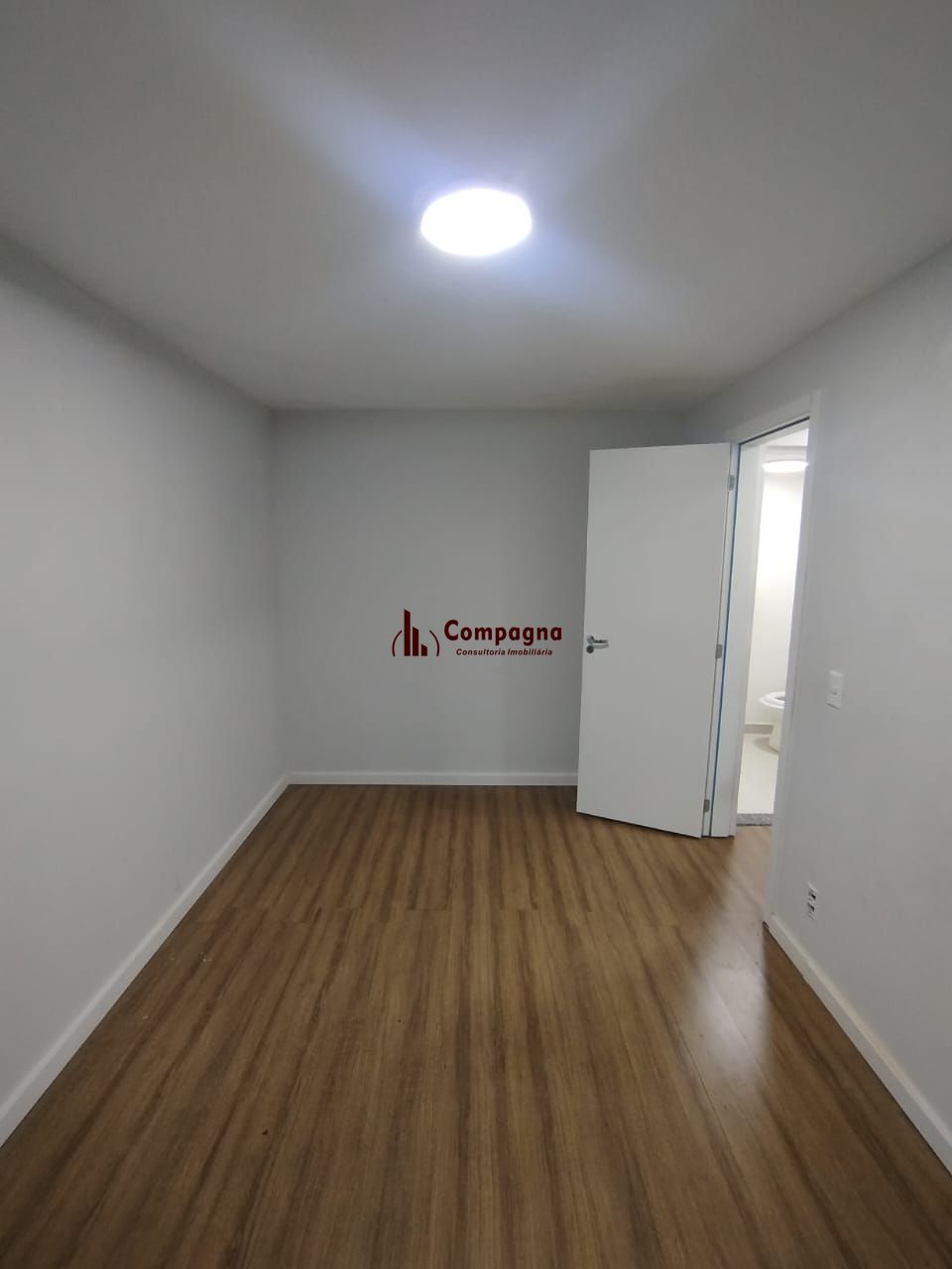 Um pedacinho do interior dentro de Porto Alegre - 2dorm com Pátio Gigante — foto 5