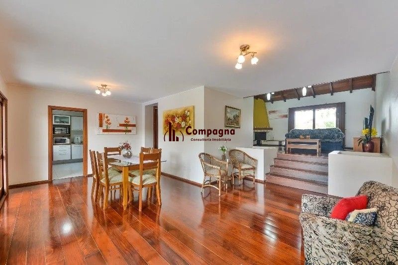 Casa à venda com 280m² | 3 dormitórios | 1 suíte | 2 vagas | Ipanema – Porto Alegre — foto 3