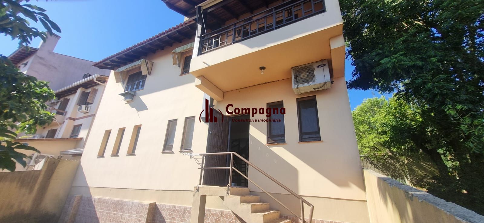 Ótima Residência com 3 dormitórios sendo 1suíte, no Bairro Ipanema. — foto 4