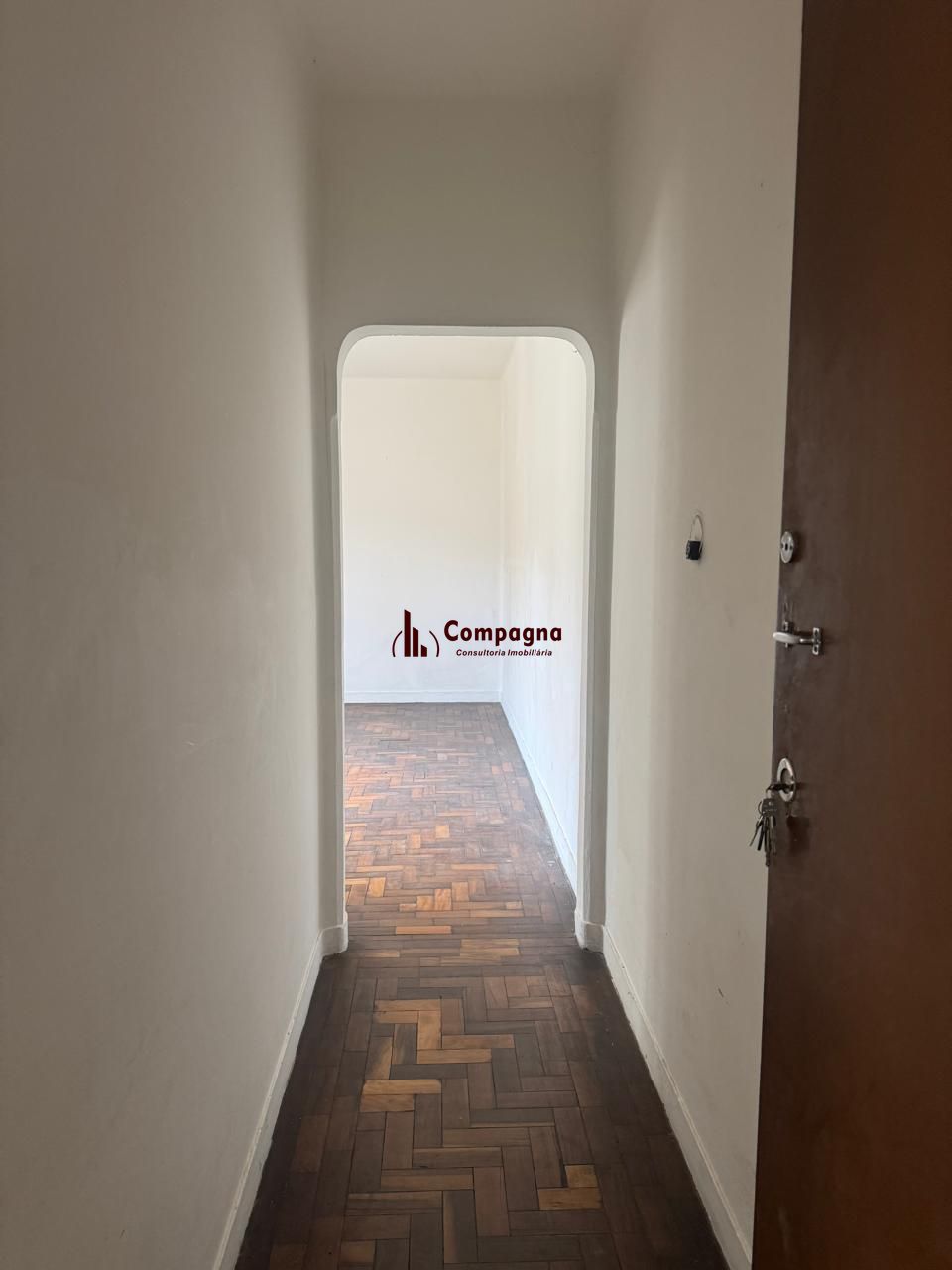 Apartamento de 2 Dormitórios na Av. Azenha - Ótima Oportunidade — foto 5