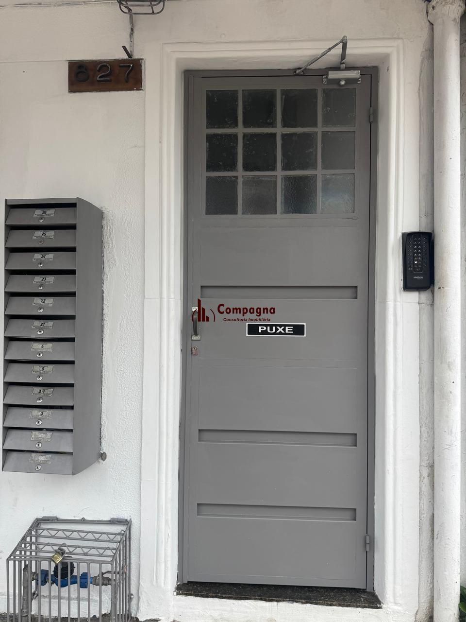 Apartamento de 2 Dormitórios na Av. Azenha - Ótima Oportunidade — foto 2
