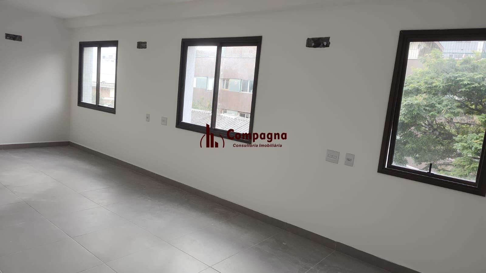 SALA COMERCIAL VENDA RUA PAULINO TEXEIRA PORTO ALEGRE — foto 2