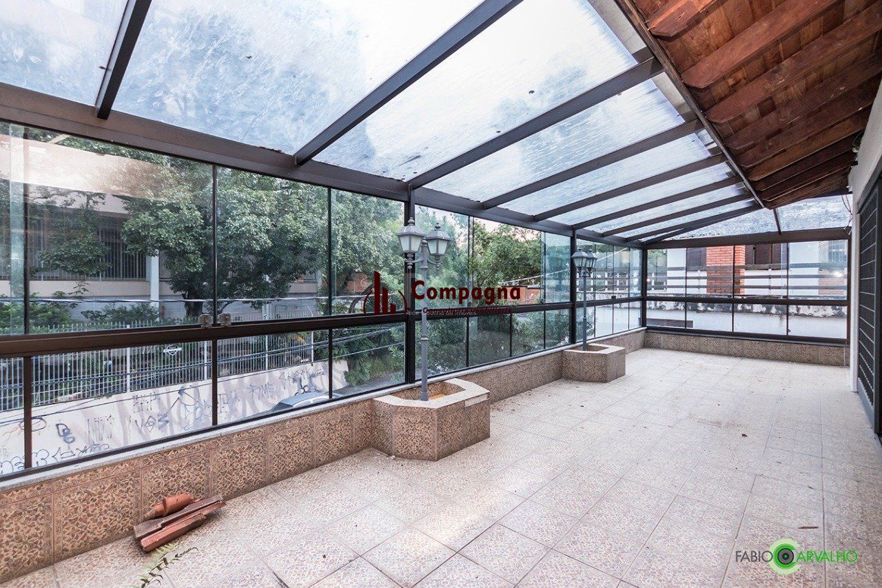 Casa para Venda - 307m², 4 dormitórios, sendo 2 suites, 3 vagas - Higienópolis — foto 2