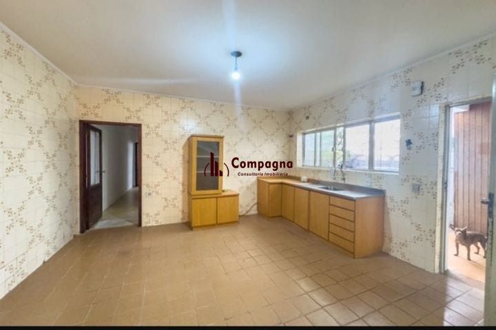 Casa a venda Bairro Petrópolis/ 3 Dormitórios 2 Vagas — foto 2