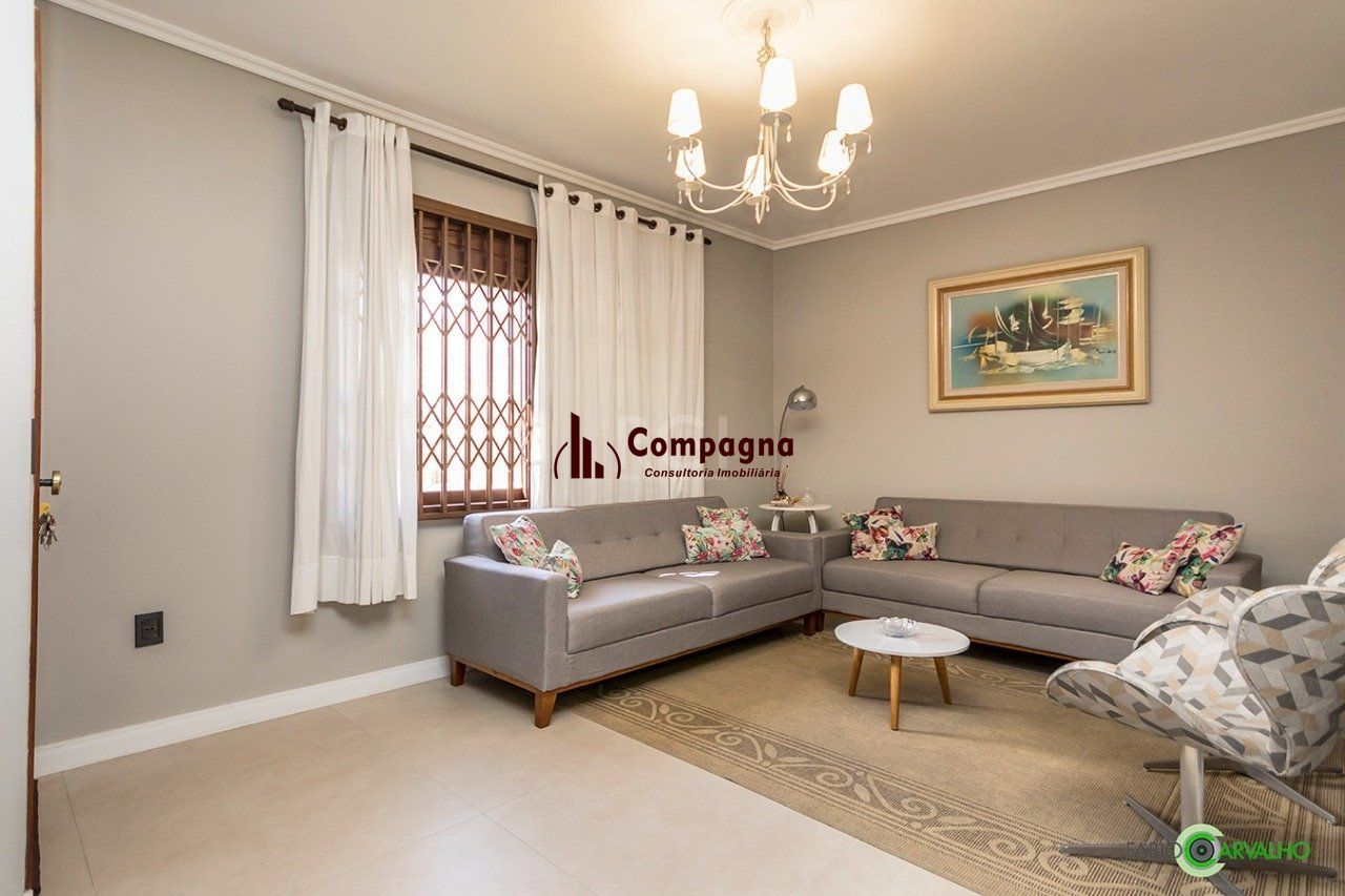 Sobrado para Venda - 335m², 4 dormitórios, sendo 2 suites, 3 vagas - Petrópolis — foto 4