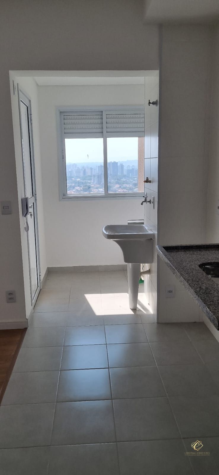 Apartamento à venda com 3 quartos, 81m² - Foto 31