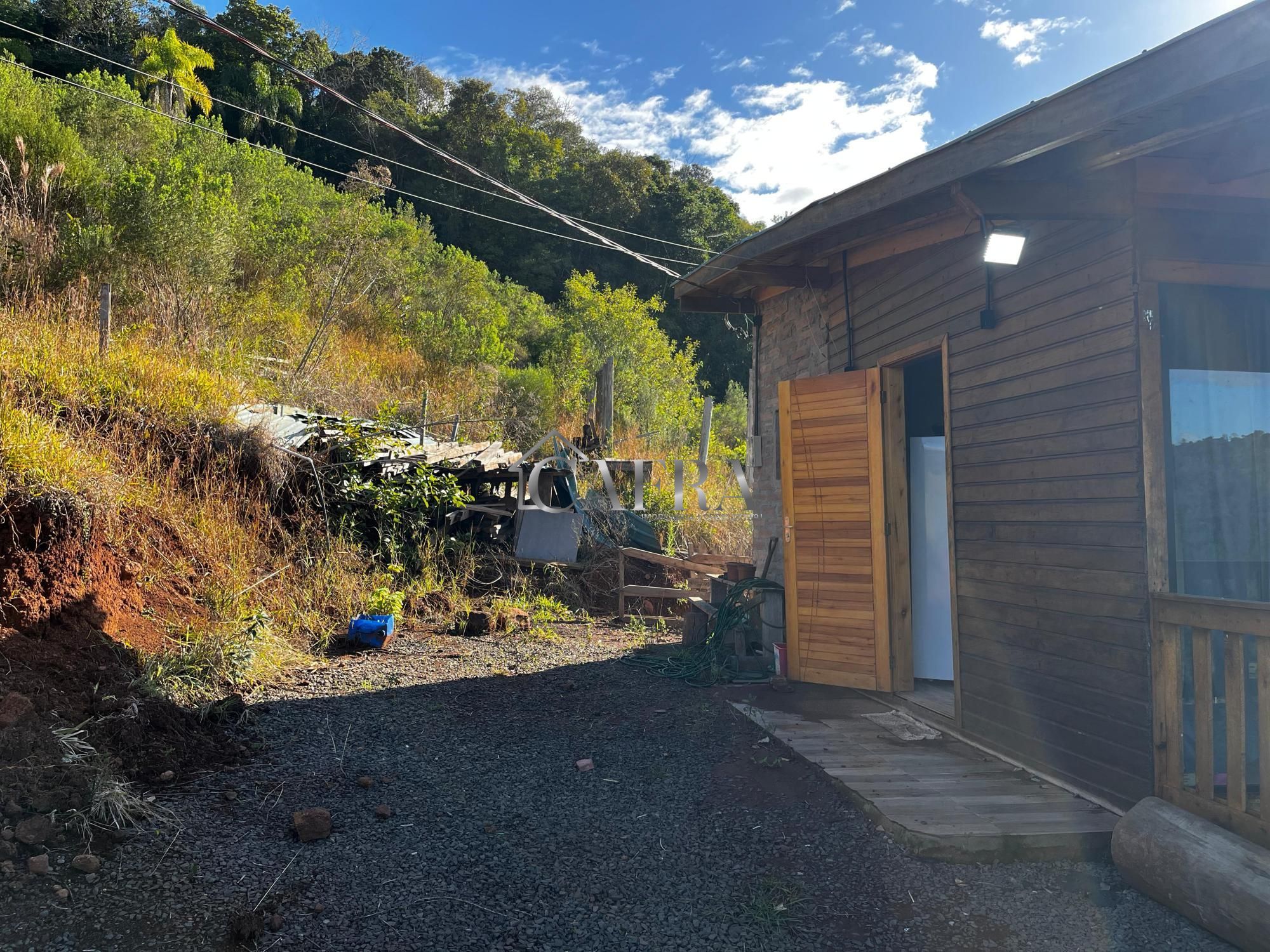 Chácara à venda com 1 quarto, 24327m² - Foto 12