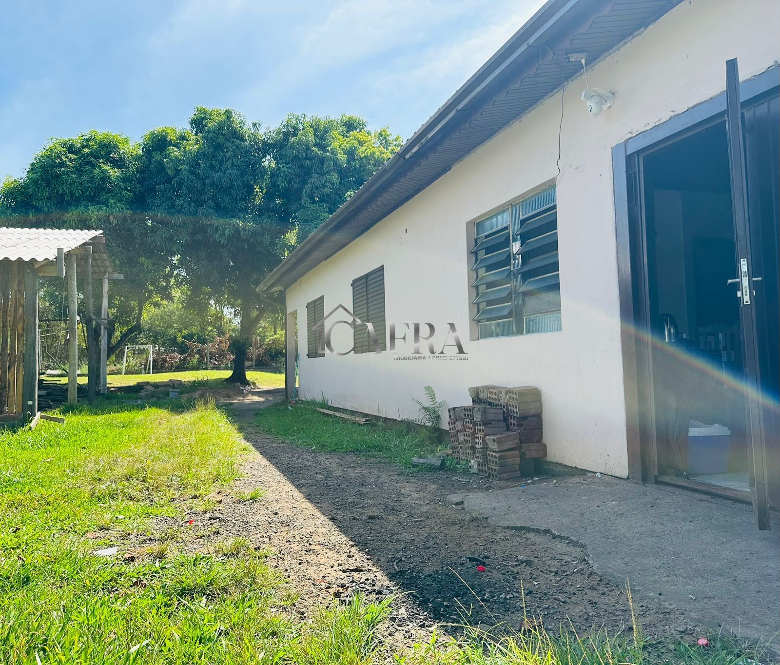 Sítio, 3 quartos, 1000 m² - Foto 1