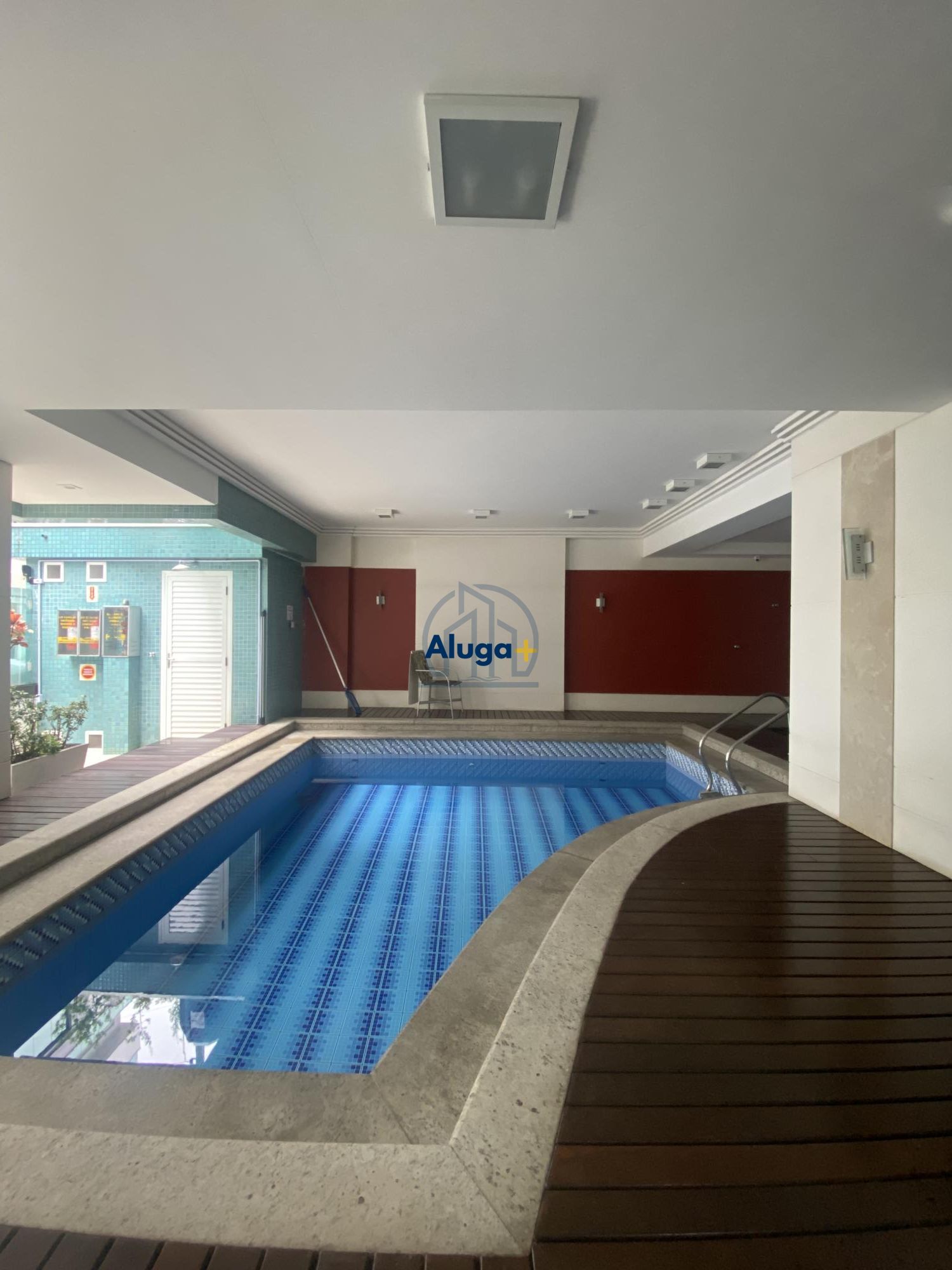Apartamento 2 dormitórios para alugar Centro Balneário Camboriú/SC