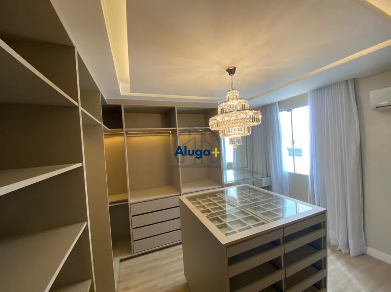 Cobertura para alugar com 5 quartos, 215m² - Foto 14