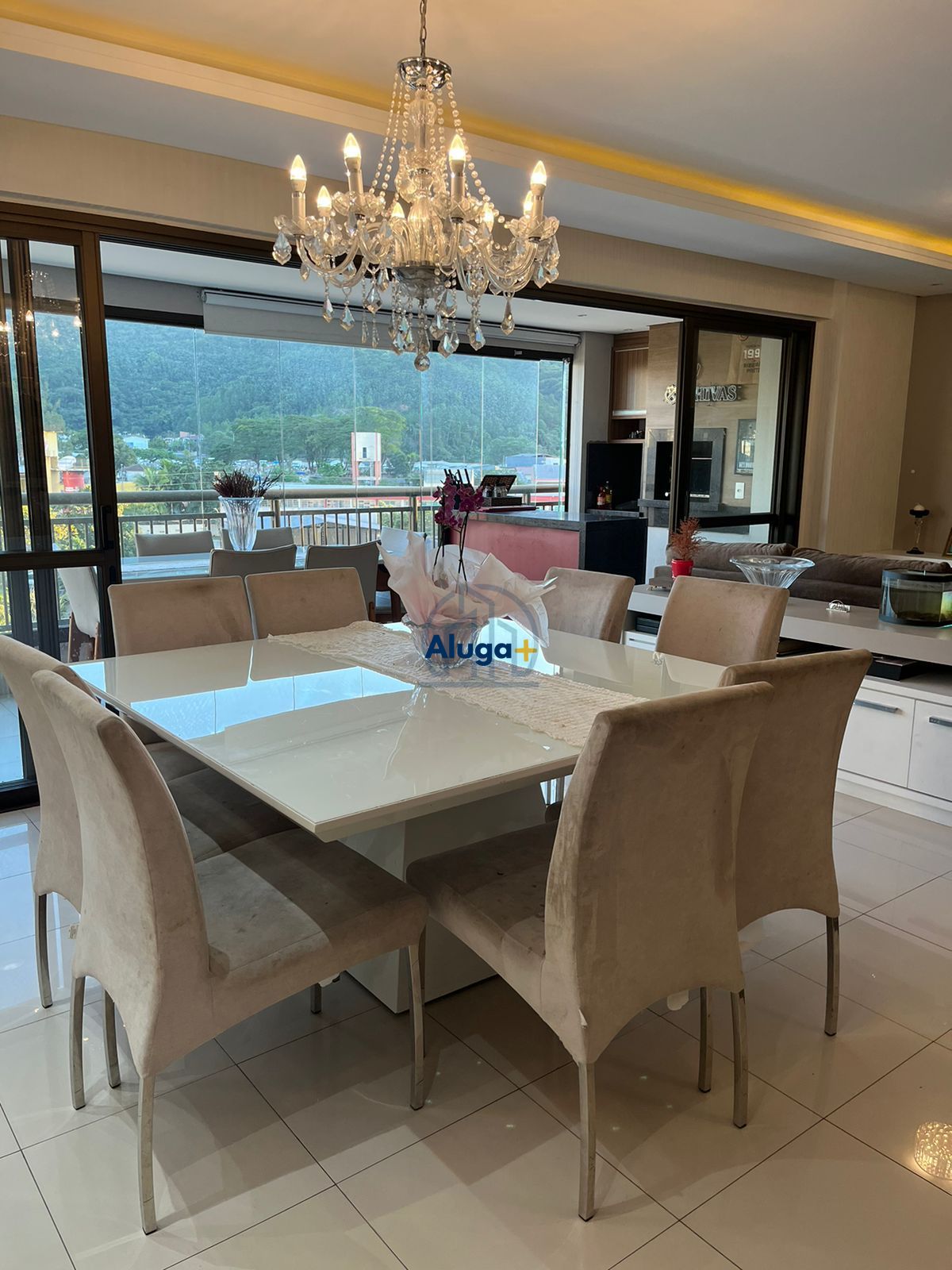 Apartamento para alugar com 3 quartos, 167m² - Foto 35