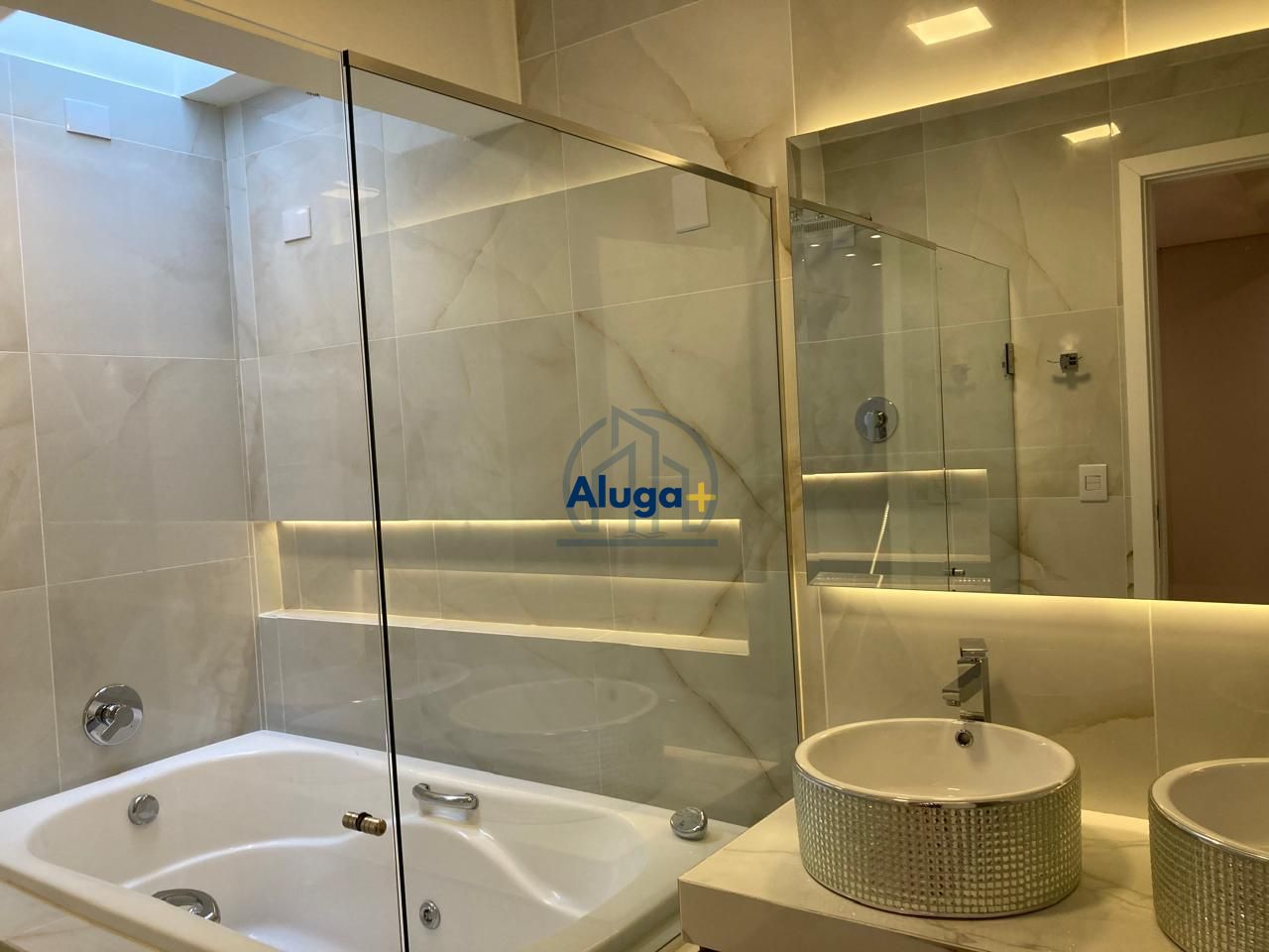 Cobertura para alugar com 5 quartos, 215m² - Foto 22