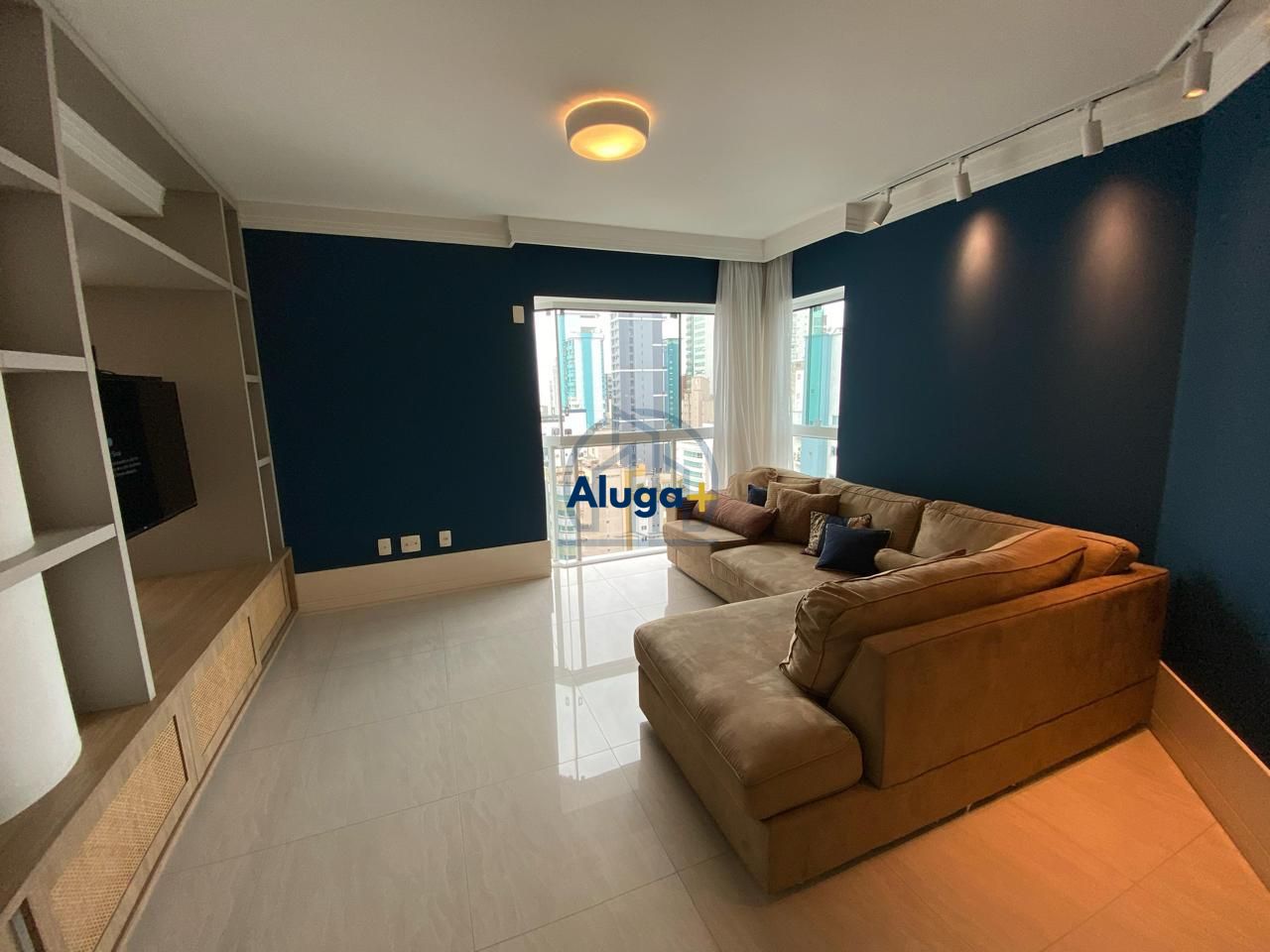 Apartamento para alugar com 3 quartos, 120m² - Foto 5