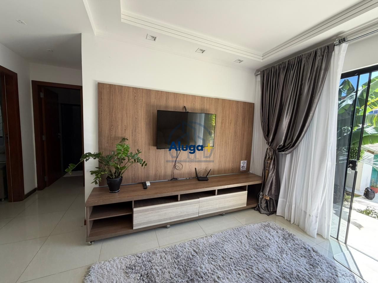 Casa com 4 Dormitórios para alugar, 230 m² por R$ 9.000,00 Casa com 4 Dormitórios para alugar, 230 m² por R$ 9.000,00