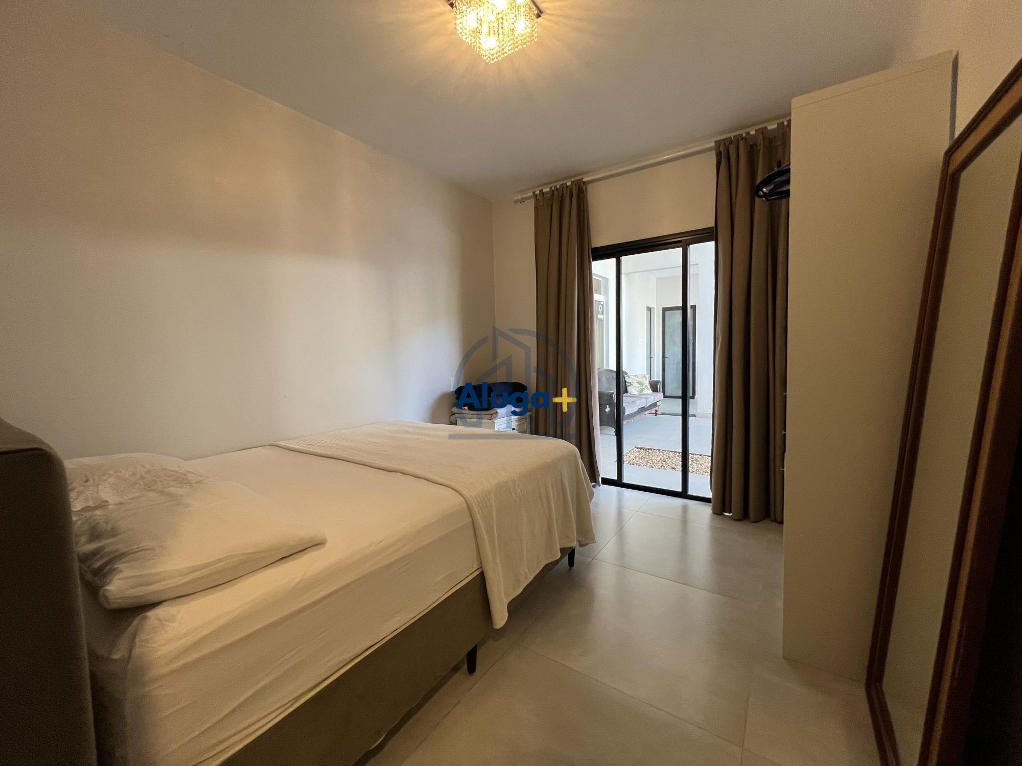 Casa para alugar com 4 quartos, 150m² - Foto 20