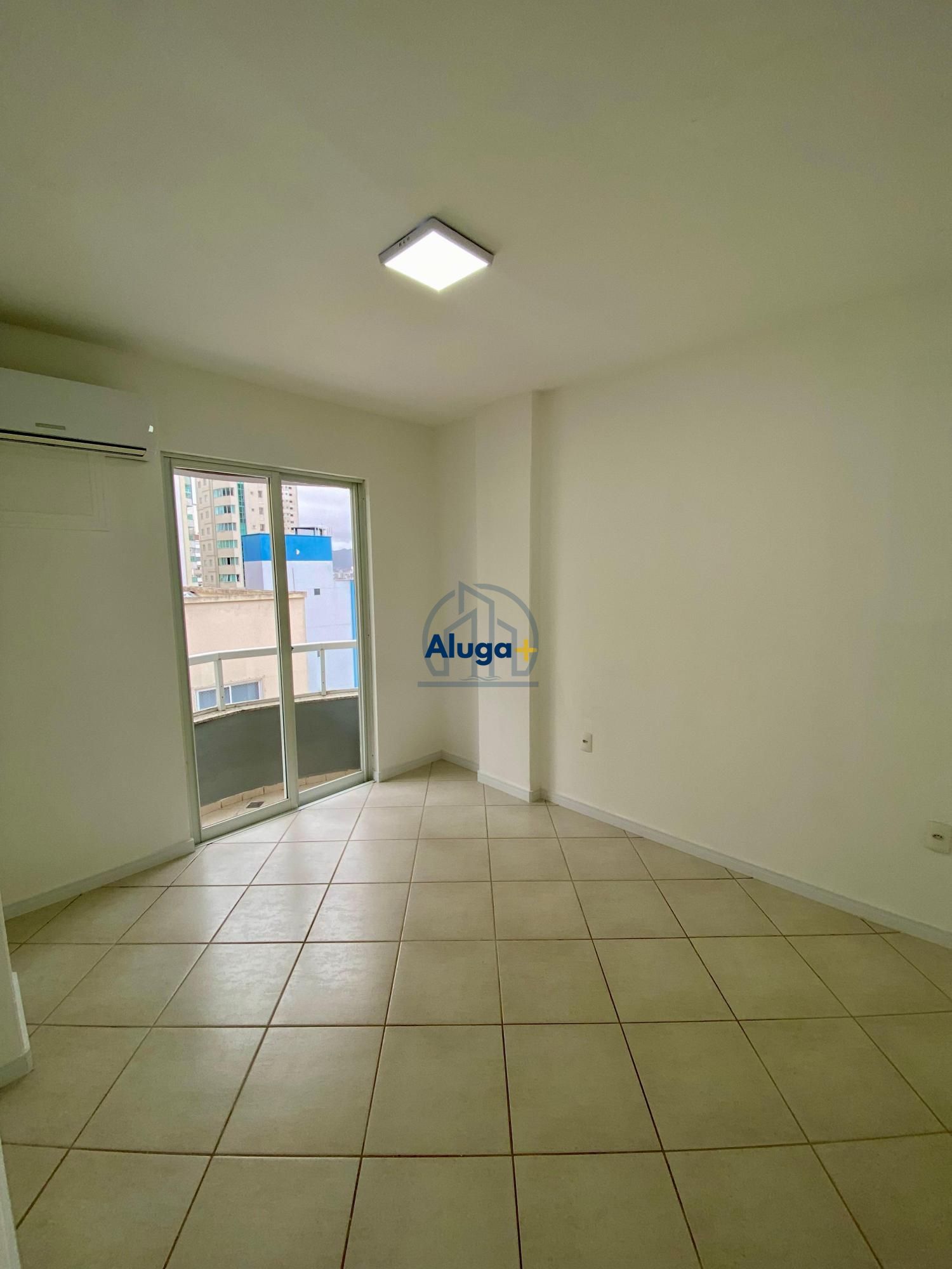 Apartamento para alugar com 2 quartos, 68m² - Foto 16