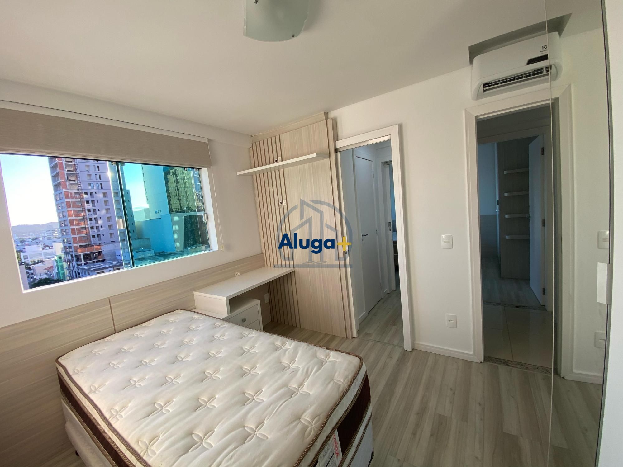 Apartamento para alugar com 3 quartos, 143m² - Foto 21