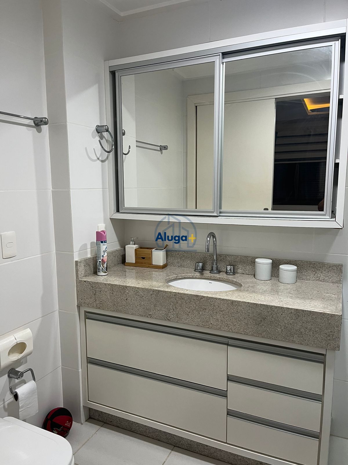 Apartamento para alugar com 3 quartos, 167m² - Foto 20