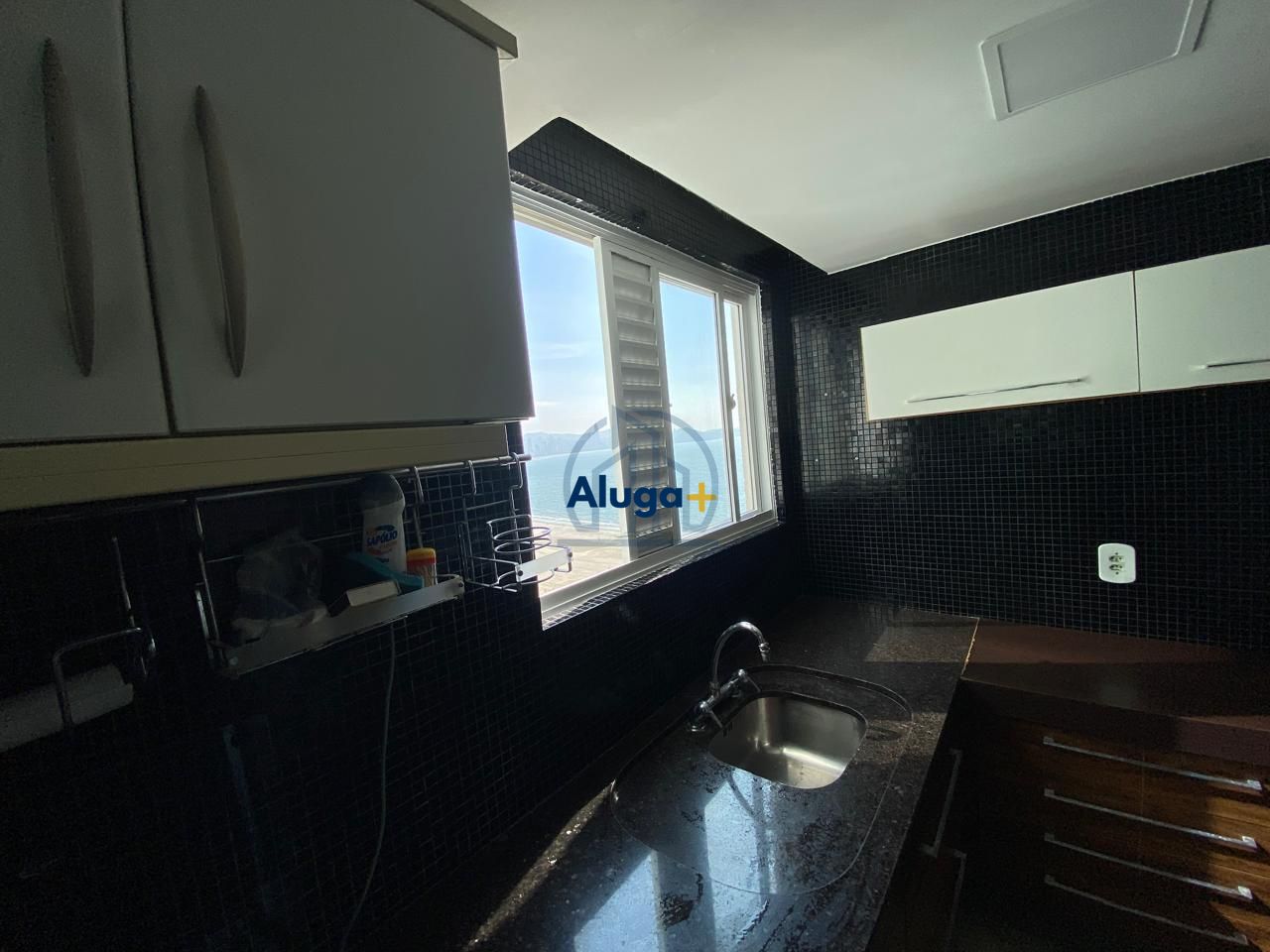Apartamento com 2 Dormitórios para alugar, 73 m² por R$ 1,00 Apartamento com 2 Dormitórios para alugar, 73 m² por R$ 1,00