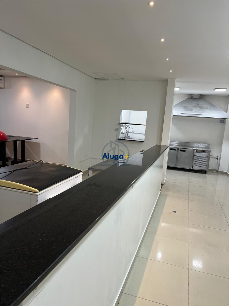 Conjunto Comercial-Sala para alugar com 1 quarto, 102m² - Foto 4