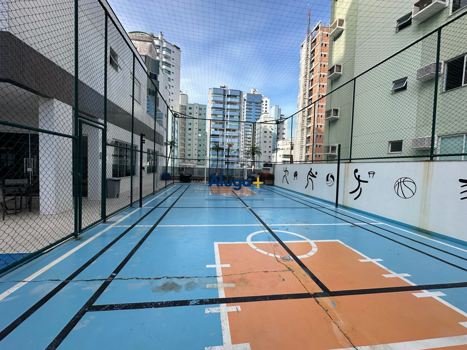 Apartamento para alugar com 3 quartos, 122m² - Foto 26
