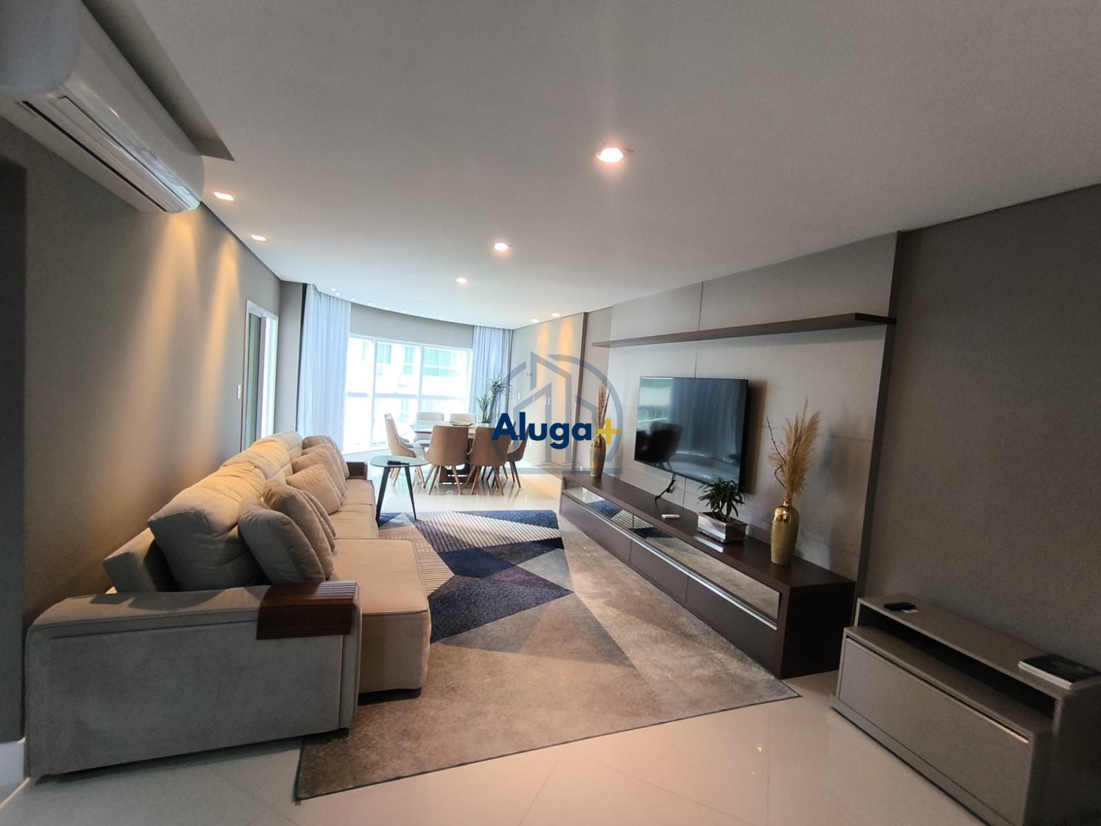 Apartamento para alugar  no Pioneiros - Balneário Camboriú, SC. Imóveis