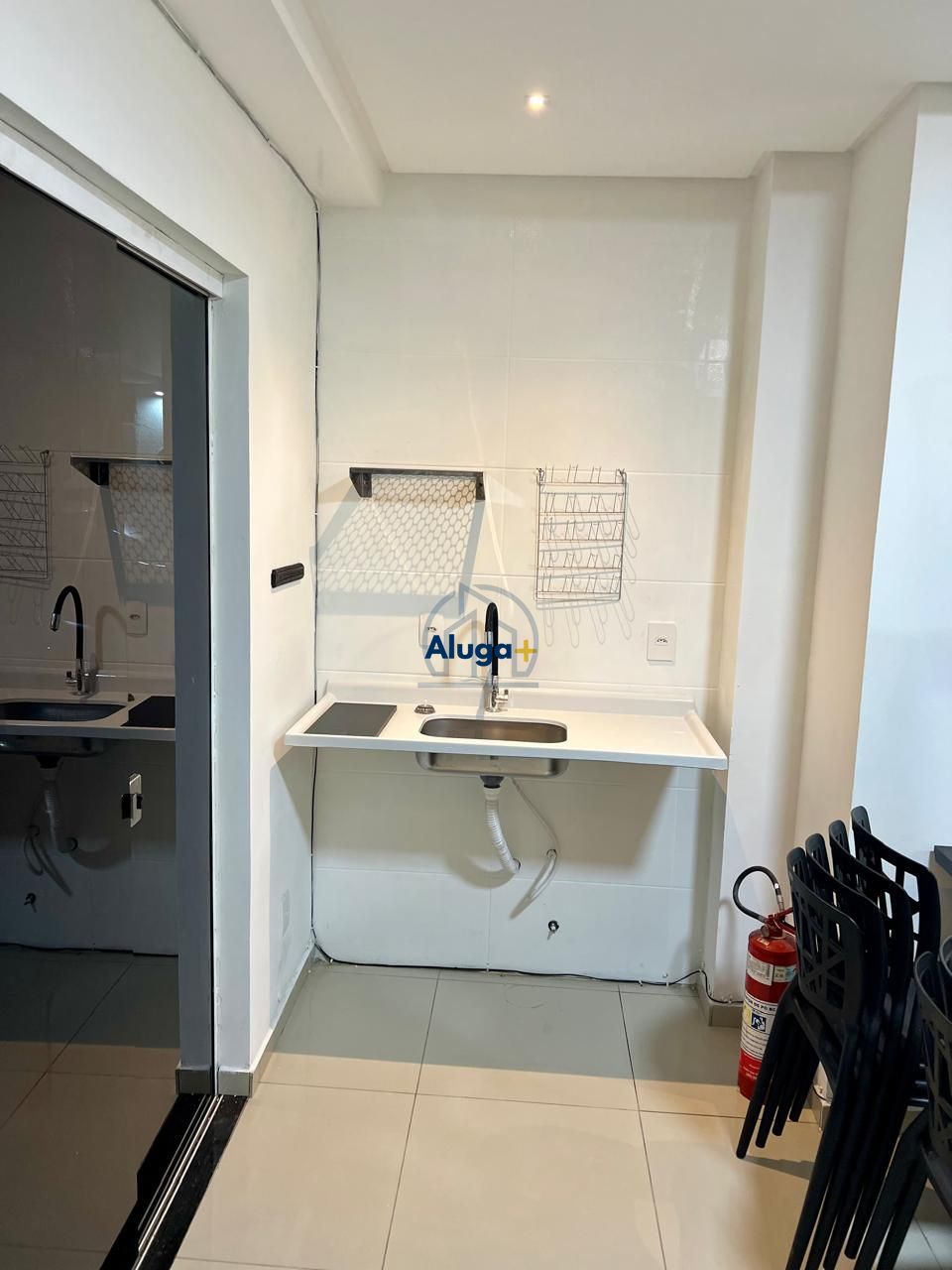 Conjunto Comercial-Sala para alugar com 1 quarto, 102m² - Foto 8